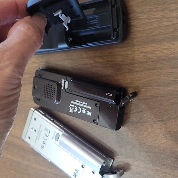 3 recorders - Picture 8 of 16